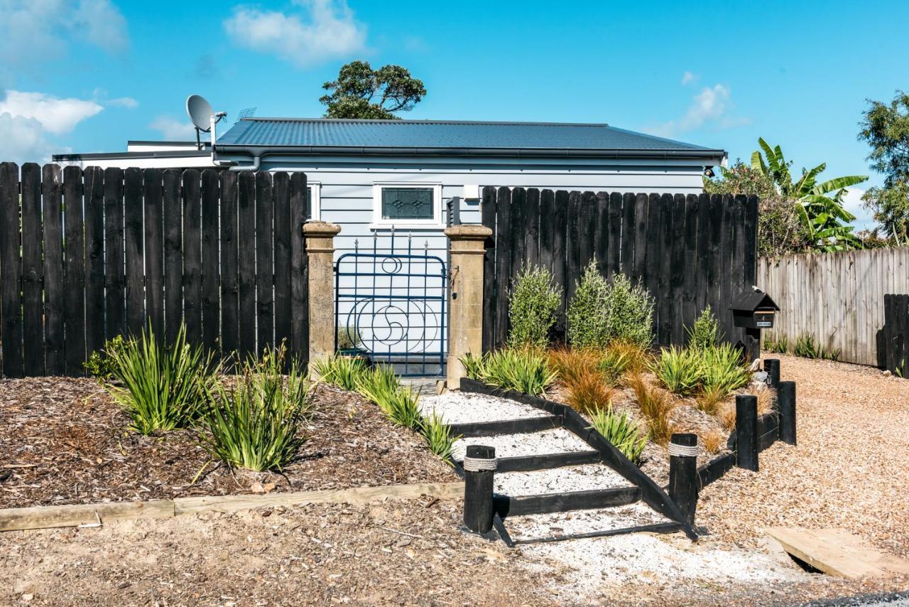 Pohutukawa Cottage, Waiheke Island Surfdale Esterno foto